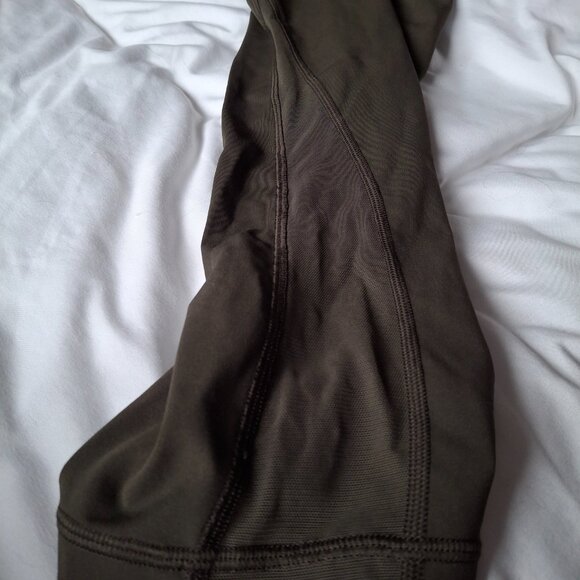 Lululemon 23" Leggings - Picture 4 of 6